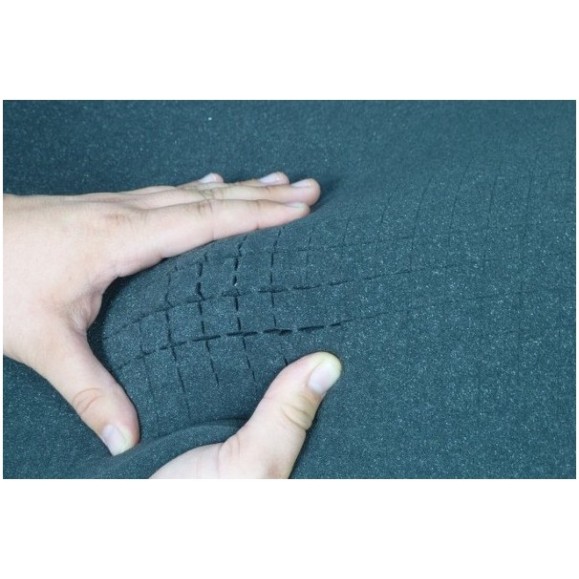 Espuma troquelada Geoptik para maleta hermética mediana