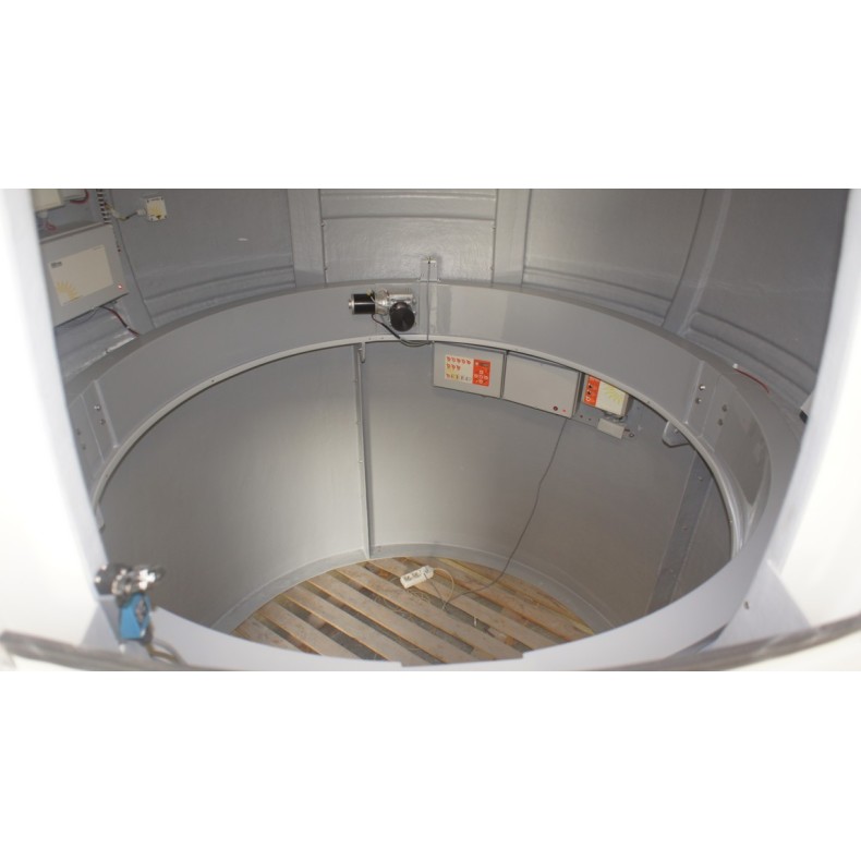 Cúpula ScopeDome automatizada de 2m... Cúpula ScopeDome automatizada de 2m...