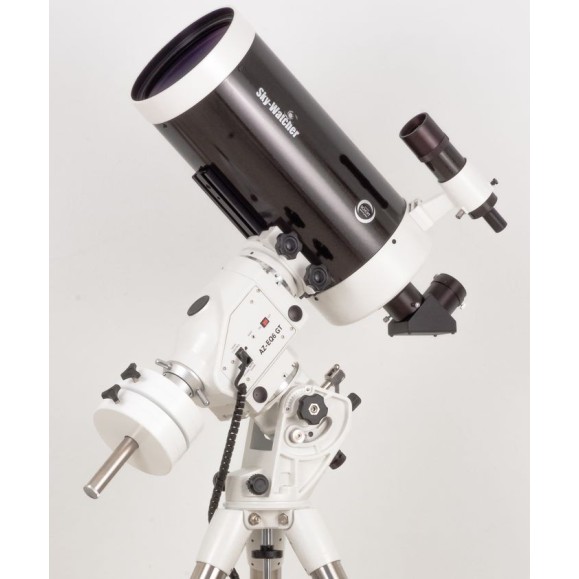 Telescopio Maksutov-Cassegrain SkyWatcher 180/2700mm con montura AZEQ6 Pro GoTo