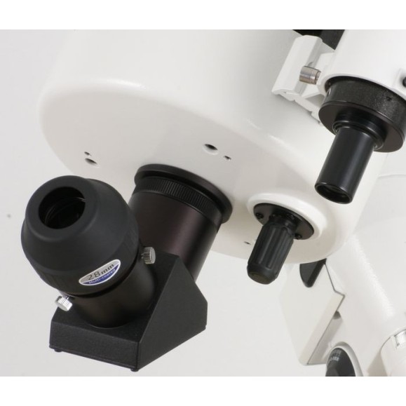 Telescopio Maksutov-Cassegrain SkyWatcher 150/1800mm con montura NEQ5