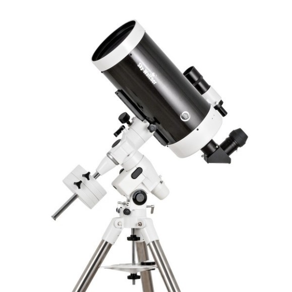 Telescopio Maksutov-Cassegrain SkyWatcher 180/2700mm con montura NEQ5