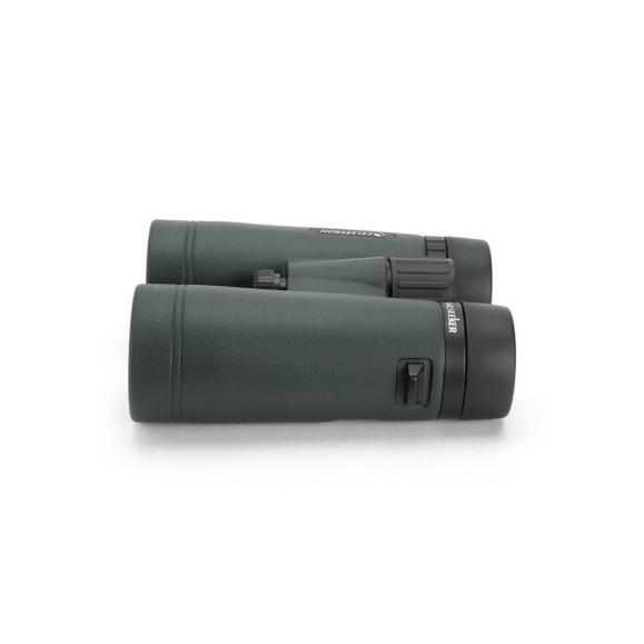 Prismático Celestron Trailseeker 10x42