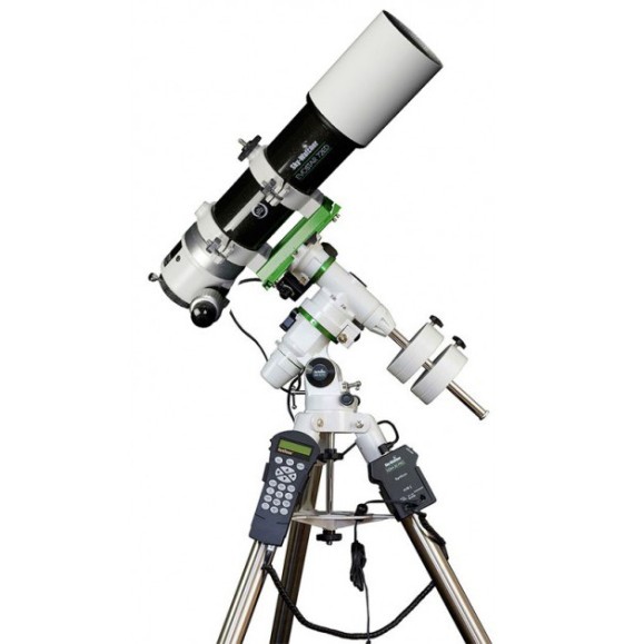 Telescopio Refractor Skywatcher Black Diamond 72ED con montura EQM-35 PRO Goto
