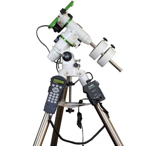 Telescopio Refractor Skywatcher Black Diamond 80ED con montura EQM-35 PRO Goto