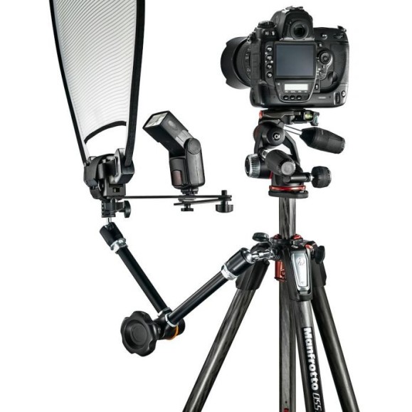 Trípode de Fibra de Carbono/Magnesio Manfrotto 055CXPRO3 de 3 Secciones