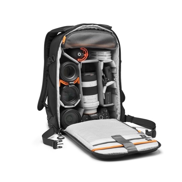 Mochila Lowepro Flipside BP 300 AW III negro
