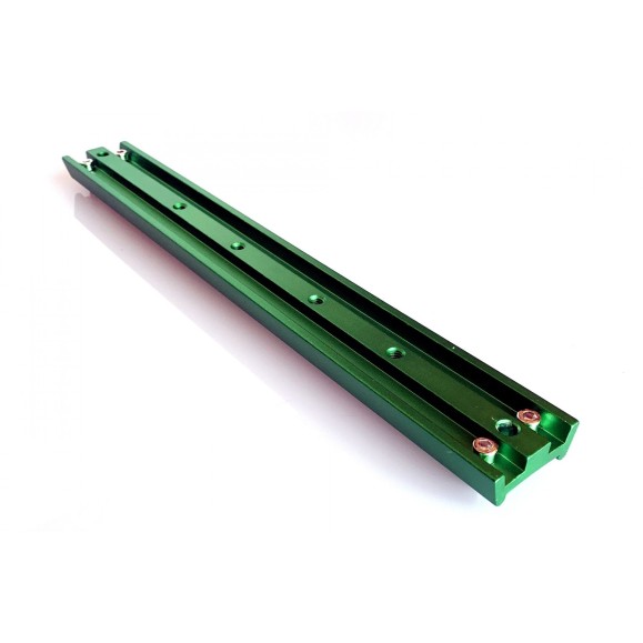 Cola de milano SkyWatcher 33cm para tubos C8