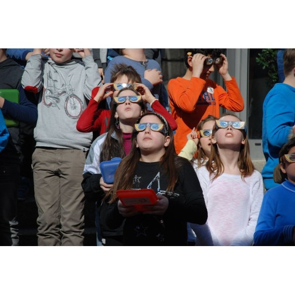 Pack de 25 unidades de gafas para eclipse solar BAADER PLANETARIUM AstroSolar® Silver/Gold 2459296