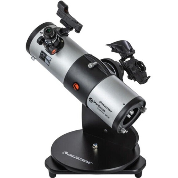 Telescopio de mesa Dobsoniano Celestron StarSense Explorer 114/450