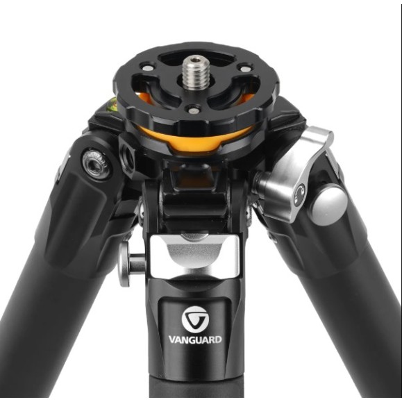 Trípode de viaje de aluminio Vanguard VEO 5+304AT sin rótula