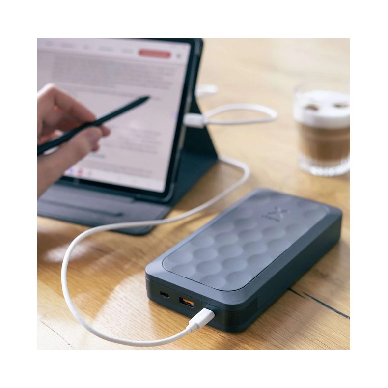 Powerbank - XTORM 67w Fuel Series... Powerbank - XTORM 67w Fuel Series...
