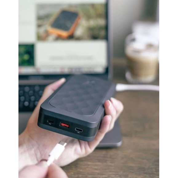 Powerbank - XTORM 67w Fuel Series Power pack 45.000 Negro