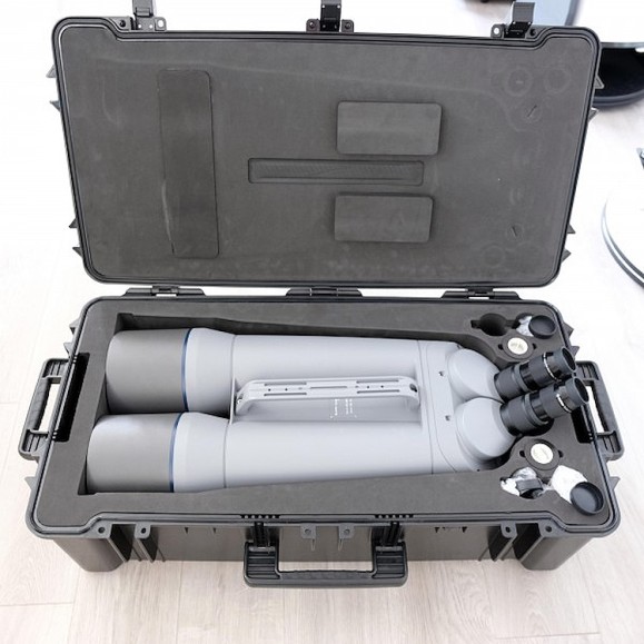 Prismáticos APM 150 mm 45° ED APO con UF30 mm y estuche