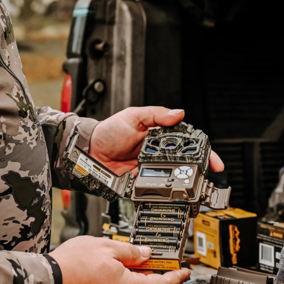 Cámara de trampeo Dark OPS FHDR BROWNING