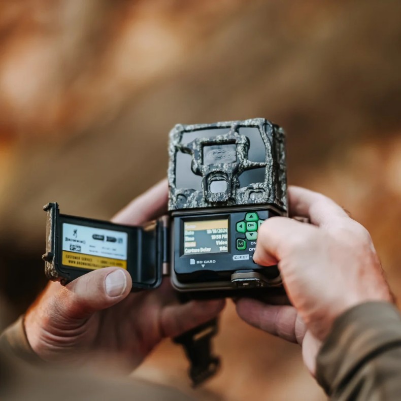 Cámara de trampeo Dark Ops Pro X 1080... Cámara de trampeo Dark Ops Pro X 1080...