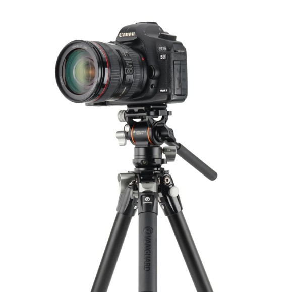 Trípode de vídeo compacto de aluminio VANGUARD Alta Pro 3VLT 235AV10 -rótula VEO PV-10