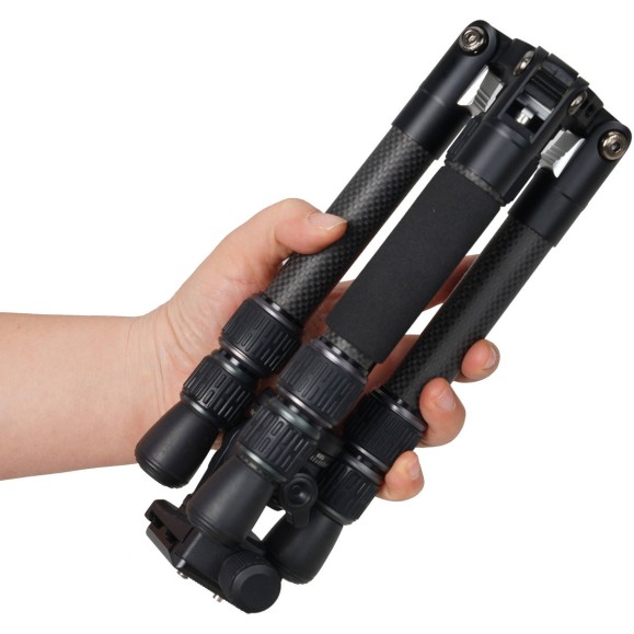 Trípode de sobremesa VANGUARD VESTA GO T 233CP de fibra de carbono con cabezal VEO PH-24