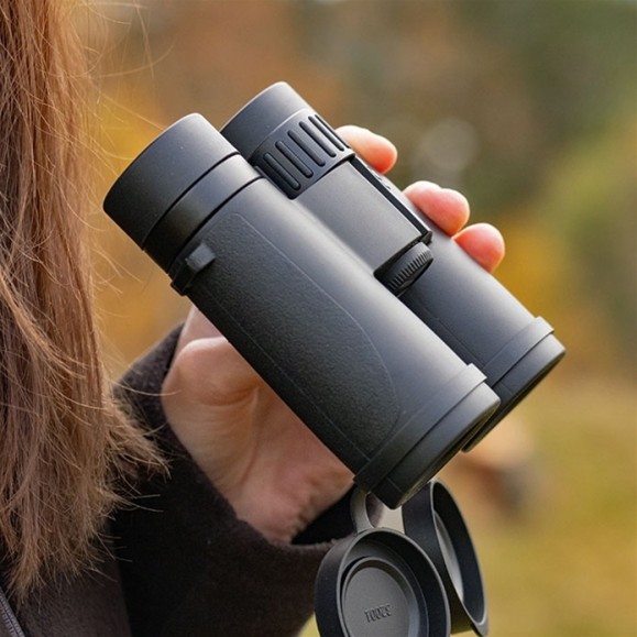 Binoculares Europa BGA VHD 10x32